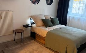 Maru Living M71